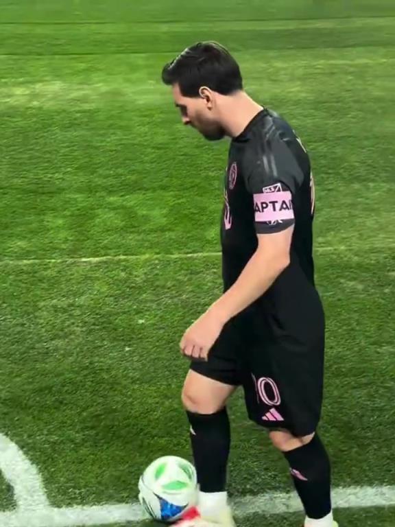 可能影响续约!缺席全明星被停赛!迈阿密老板:梅西很不开心!