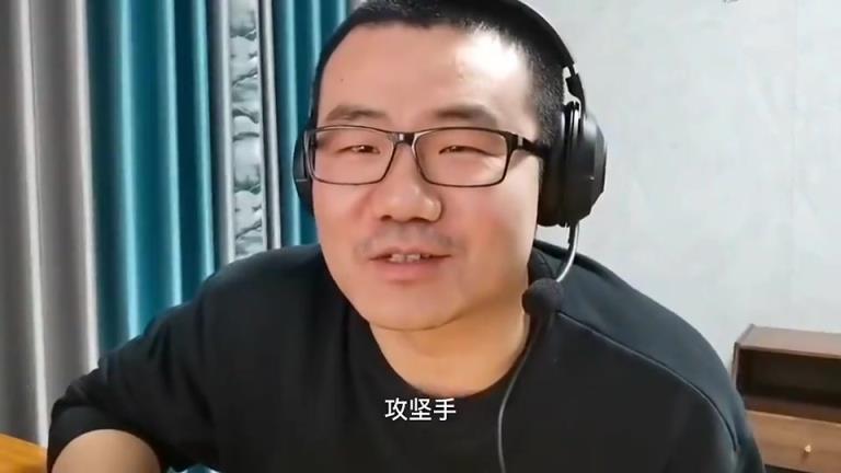 徐静雨:吉诺比利攻坚是有两把刷子,但他跟诺维茨基不是一个档次