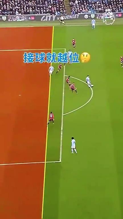 电光火石间已经做出了反应!德布劳内:踢球是要动脑子的!