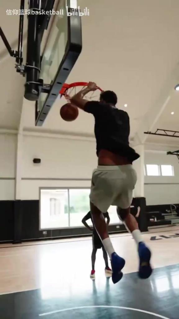 空间型锋线!小贾继续苦练,这进攻节奏越来越舒服了!