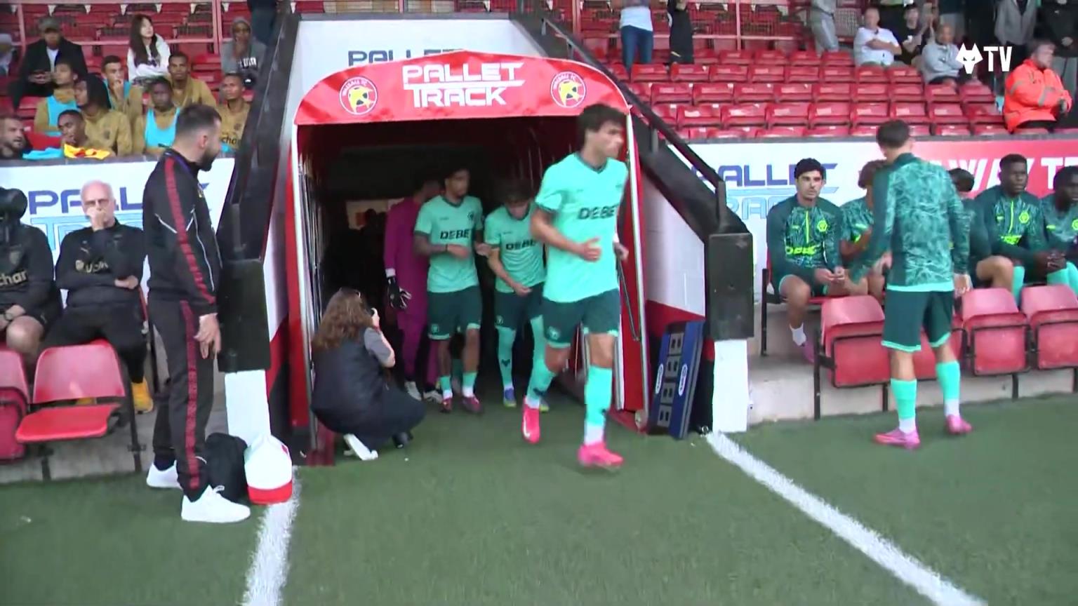 【集锦】友谊赛-马查多梅开二度 狼队1-3不敌朗斯