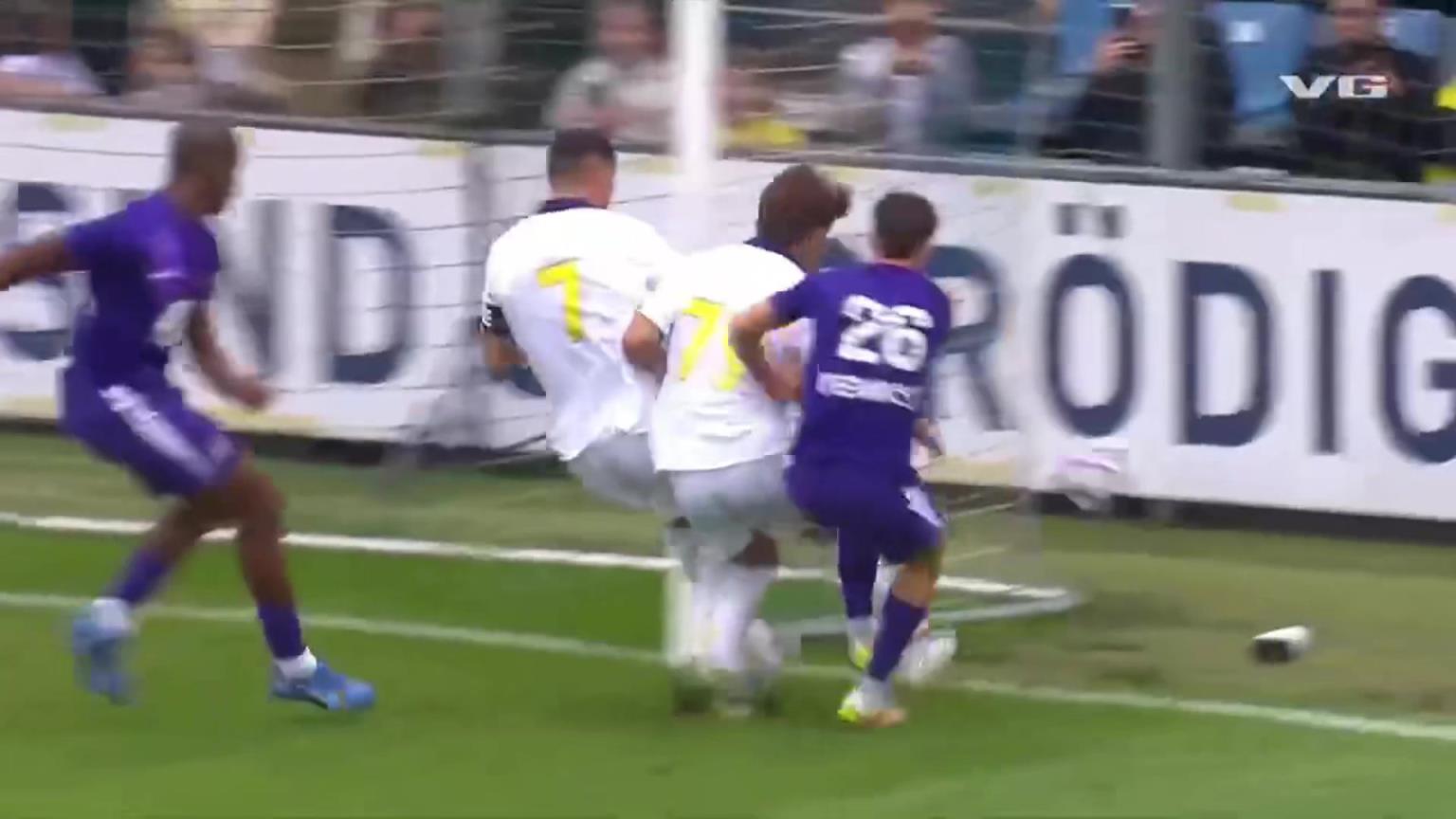 还需磨合~马内横传门前,C罗、菲利克斯两人抢到一起导致错失空门