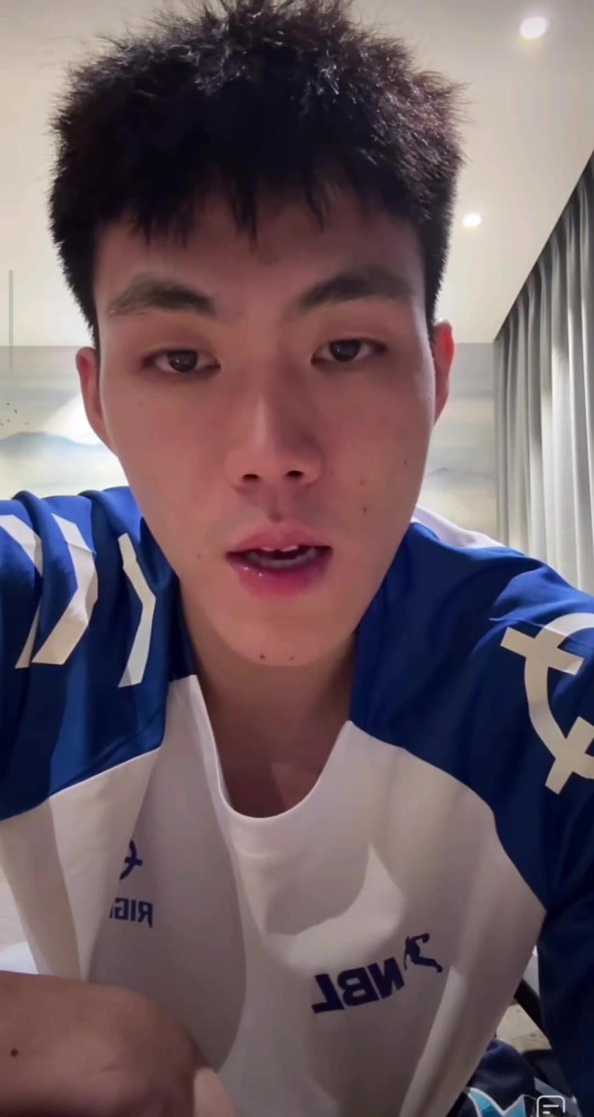 庞峥麟回应球迷:后面野球跟商业比赛接不了 打完NBL就要去报道