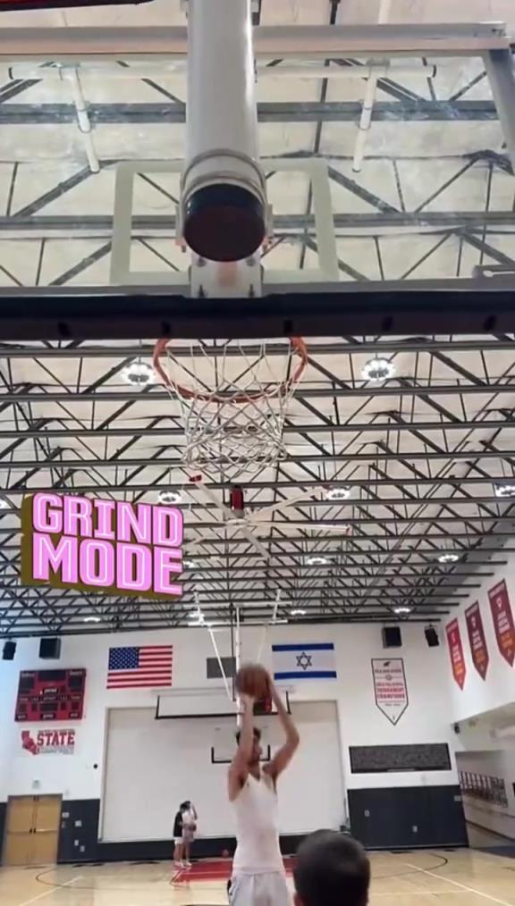 继续努力!切特休赛期训练视频!