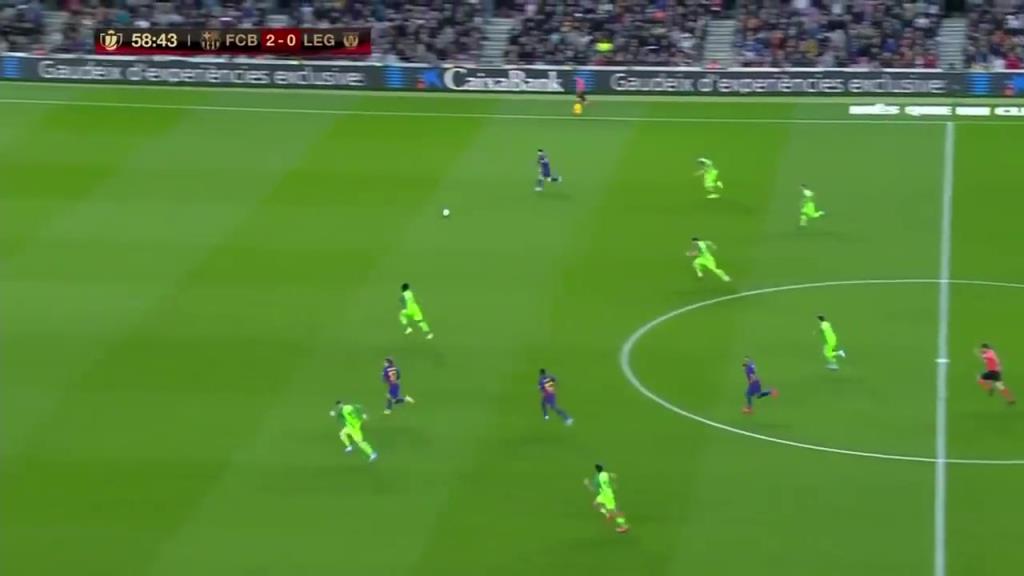 技术永远不会倒退!名场面:梅西梅开二度取得巴萨生涯第500胜!