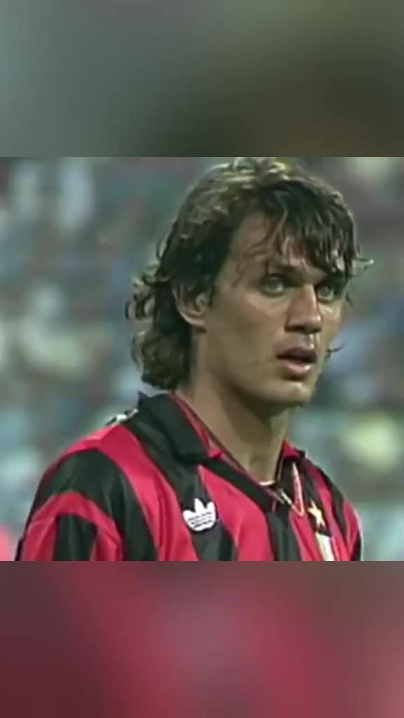 5座欧冠冠军+25年忠诚!米兰王朝的旗帜人物-马尔蒂尼!