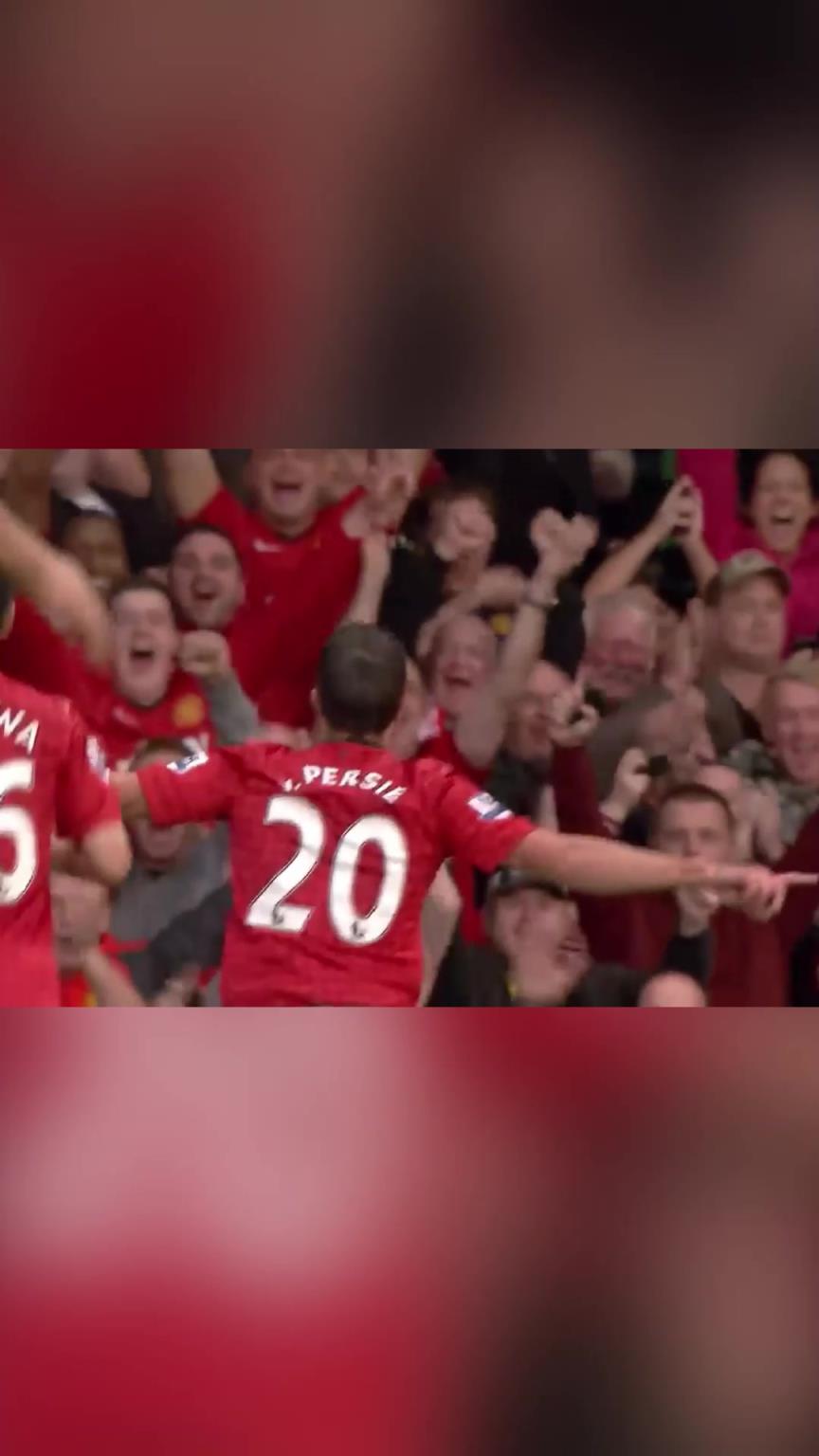 天生的终结者!范佩西曼联英超首球!不停球潇洒凌空斩!