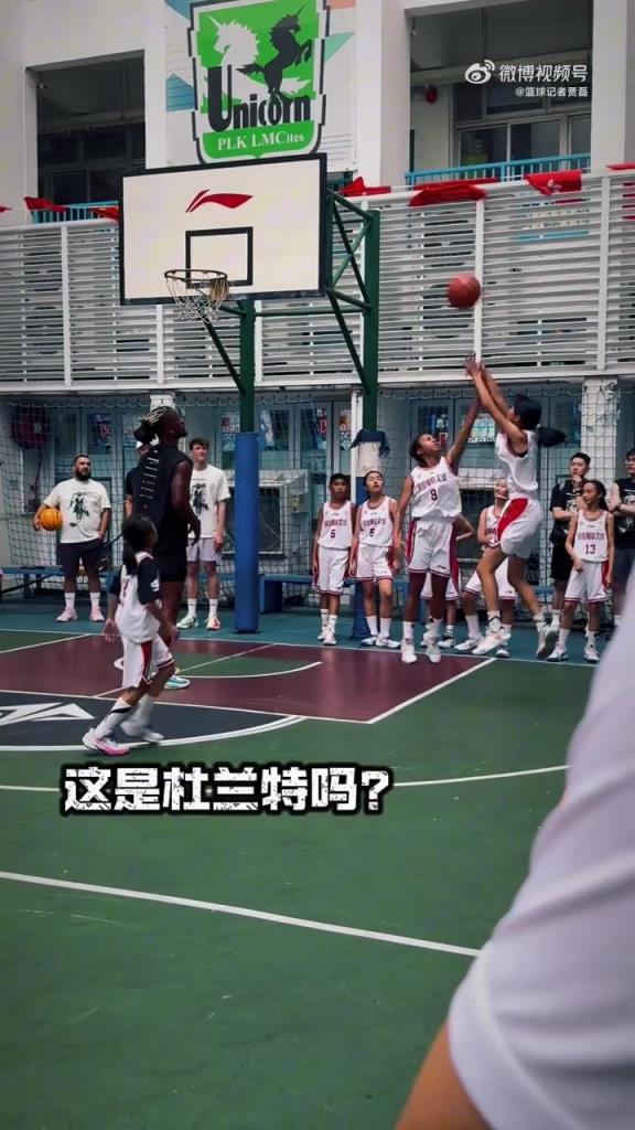 巴特勒中国行去了中国香港,被女球员们的表现给震惊到了!