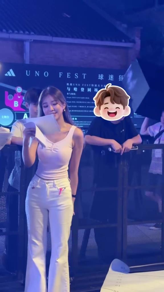 周玲安晒Vlog:哈登中国行广州站开始啦,下午先和登哥一起学咏春拳