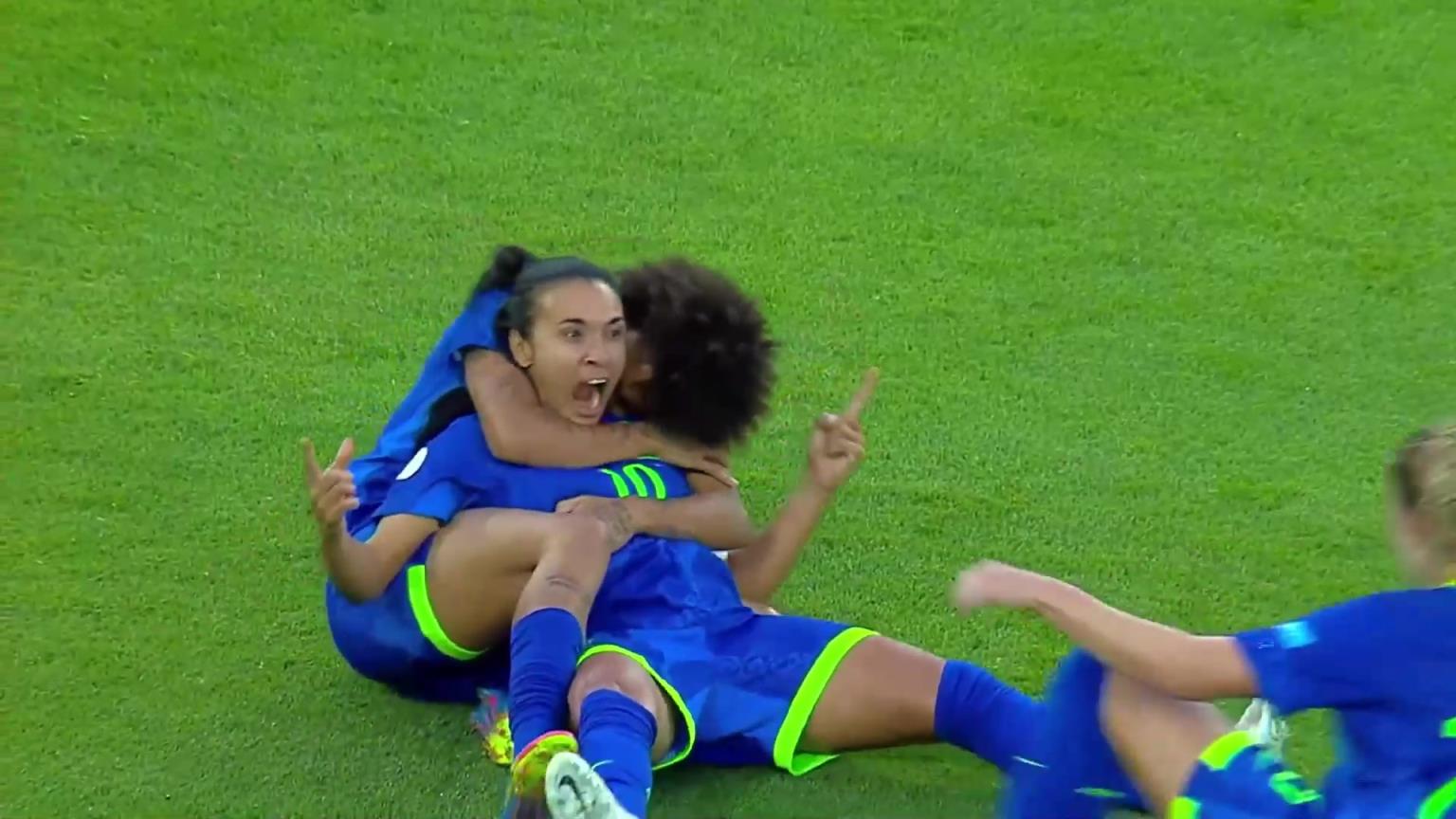 真的太强了!39岁玛塔补时凌空世界波绝平!巴西3-3进加时赛!