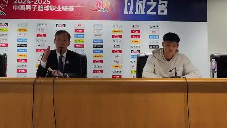 许利民此前:曾凡博不该只局限于CBA的舞台,他应该放眼于NBA