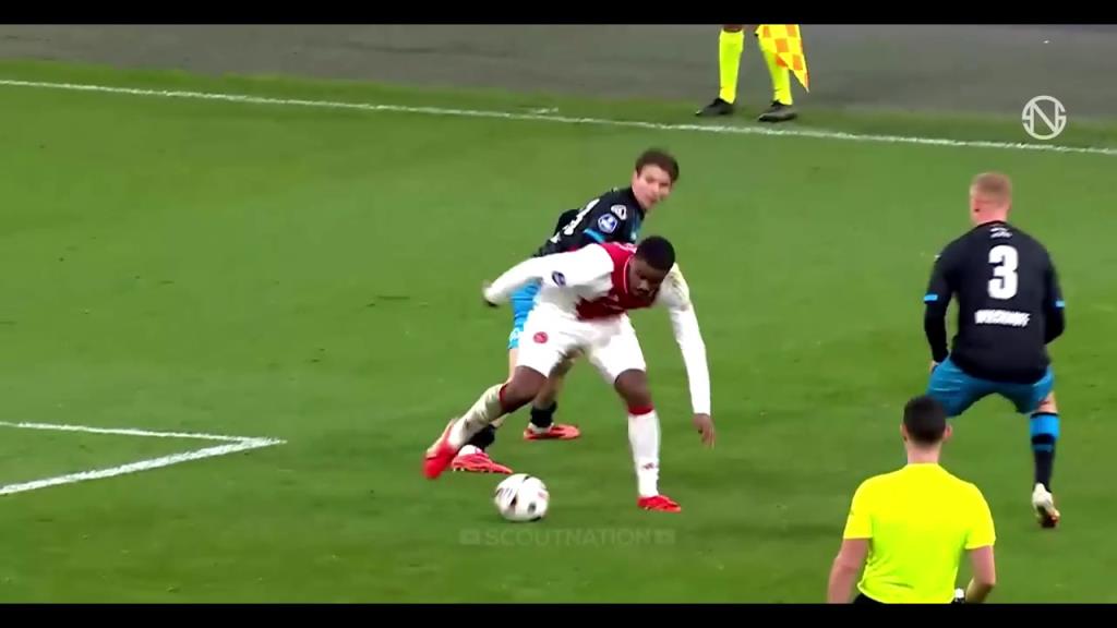 4418万欧加盟切尔西!19岁后卫哈托个人精彩集锦!