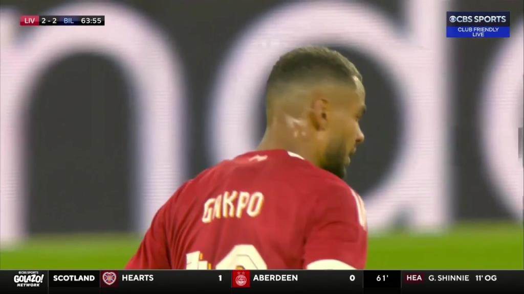 毕巴2-2再次追平!桑纳迪头球攻门,皮球打到加克波脸上弹进球门