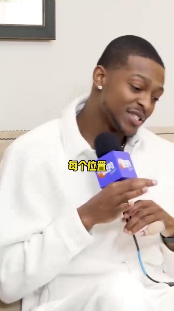 福克斯评选当下NBA各位置最快球员:自己米切尔拉文阿门锡安萨尔