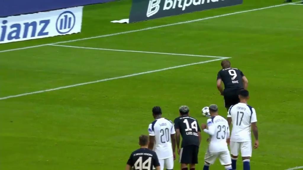 帕利尼亚放倒斯坦尼西奇送点!凯恩主罚点球放了高射炮!