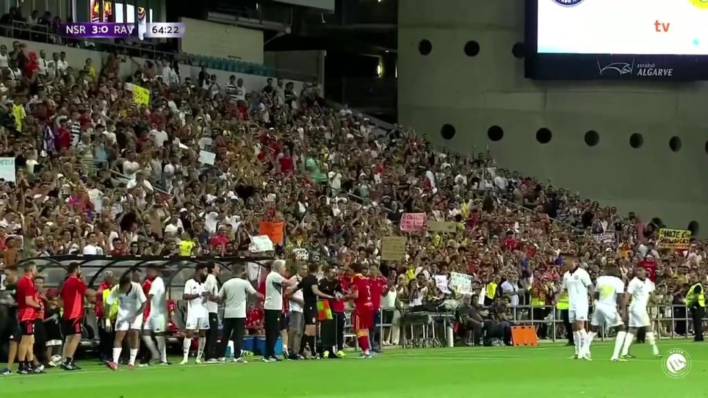 再多看一眼!C罗65分钟没被换下球迷高兴坏了!随后主罚点球戴帽