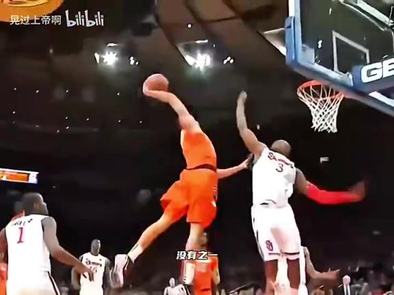人类首秀精华!还记得那个面对热火三巨头砍下准四双的麦卡威吗?