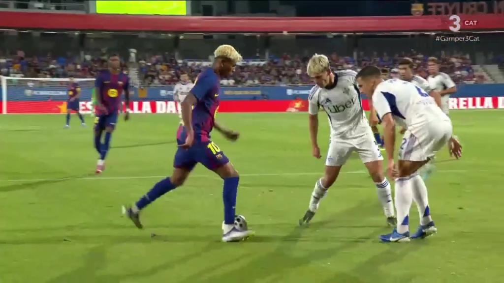 亚马尔突破打门造险情!费尔明外围得球打死角梅开二度!