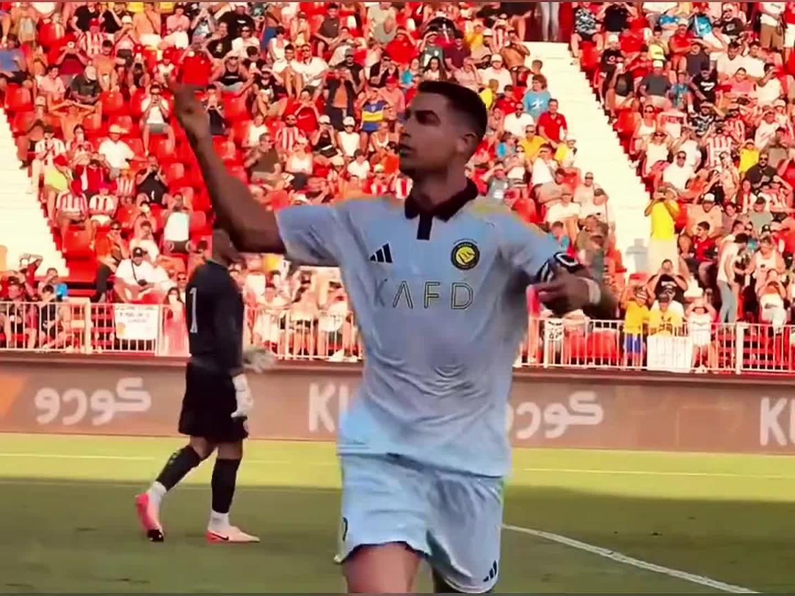 年龄只是数字!40岁C罗梅开二度,2场狂轰5球状态火热