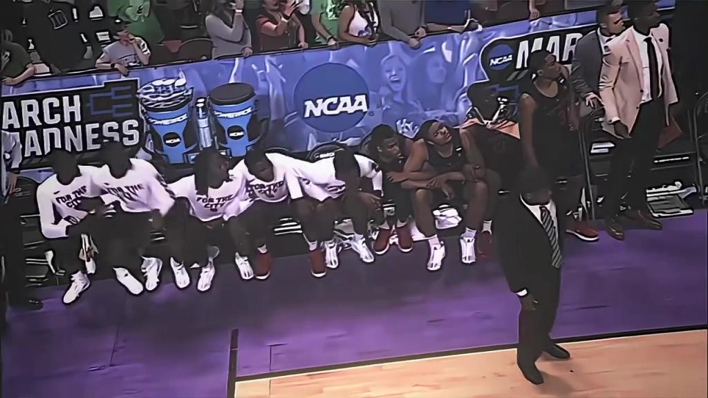 你没注意到的场景!被绝杀的替补席是什么样的?