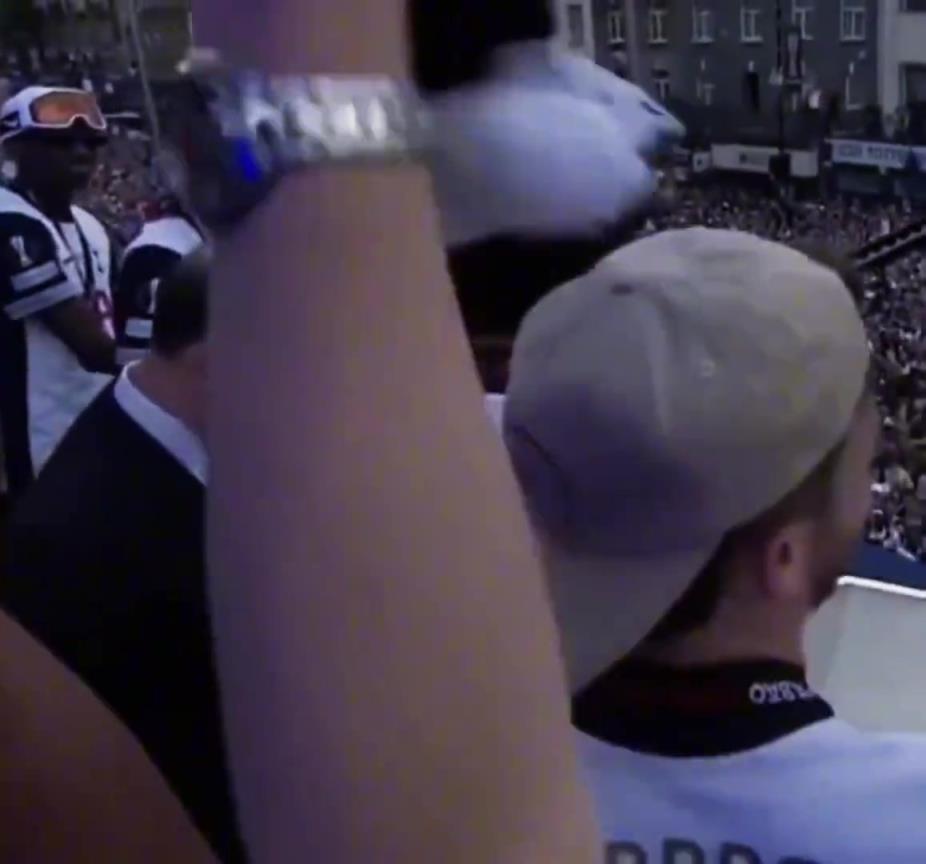 第一次听孙兴慜爆粗口:我TM爱死你们了,我们TMD想要冠军!