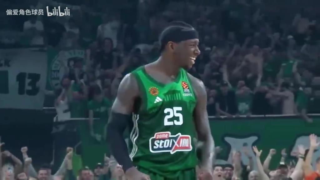 来自美式后卫的降维打击!肯德里克纳恩欧冠赛场混剪!