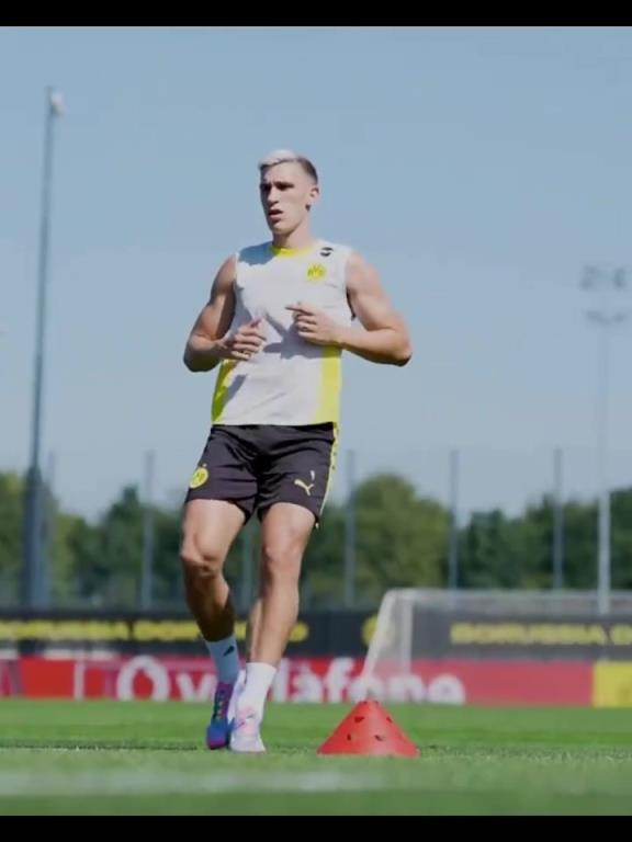 这肌肉架子真帅啊!施洛特贝克恢复训练中!