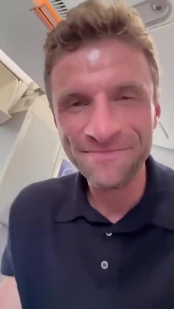 启程前往温哥华!穆勒:十五年来第一次没有诺伊尔的飞行