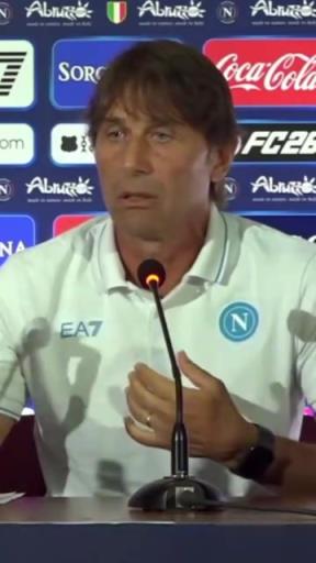 孔蒂谈德布劳内:他从未缺席过一秒钟训练,他令所有人感到惊讶!