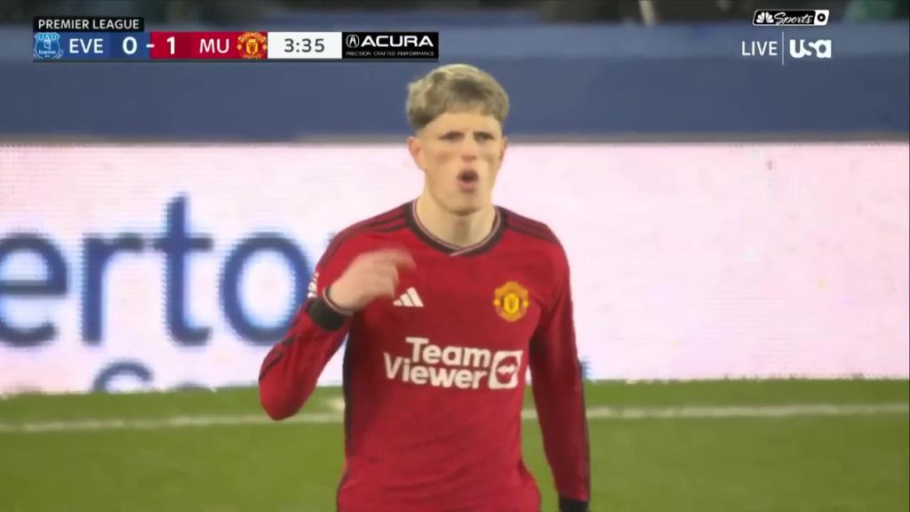 致敬偶像C罗!回顾加纳乔惊天倒钩斩获普斯卡什奖!