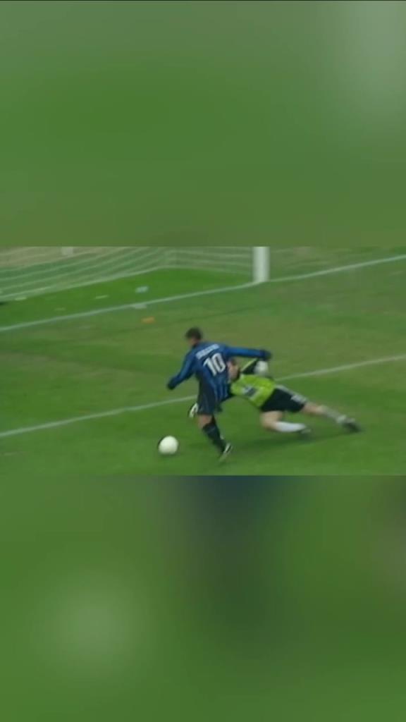 闪耀梅阿查!98年欧冠国米大战皇马!巴乔替补登场梅开二度!