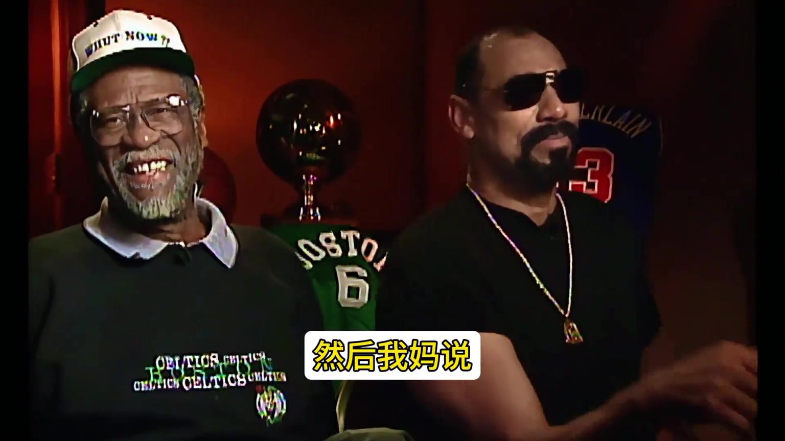 我妈都看不下去了!张伯伦谈拉塞尔:他住我家吃我的 然后再把我打爆