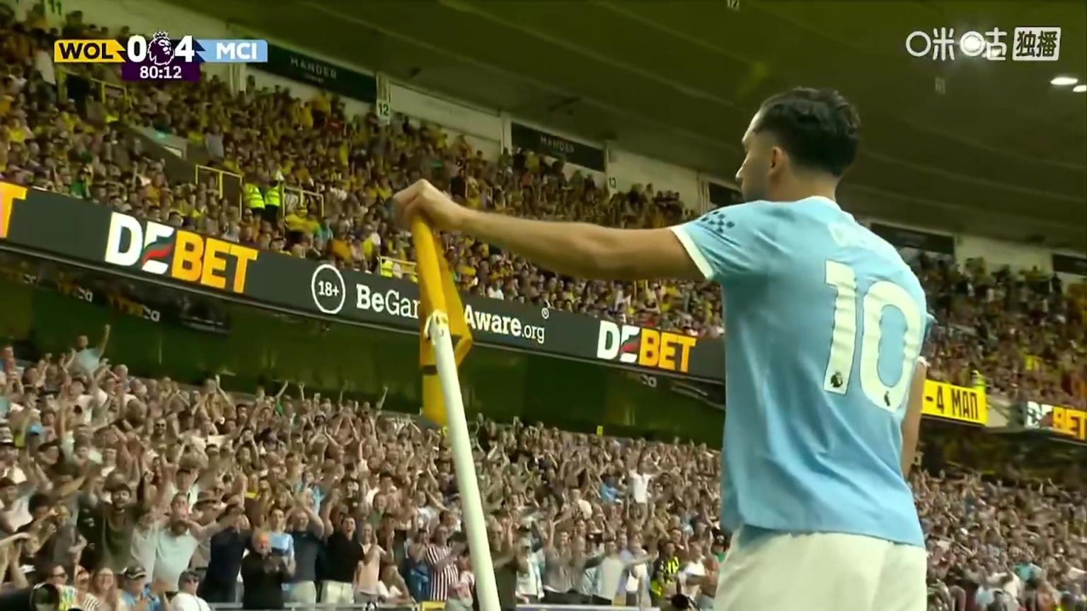 又是一个高级货?谢尔基弧顶右脚贴地斩,曼城4-0领先狼队!