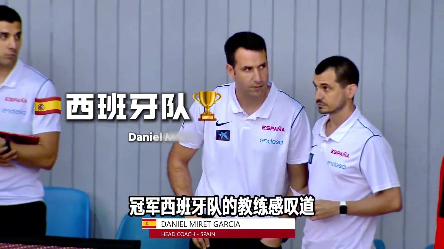 “国产戈登”王俊杰在热身赛连续闪光!未来中国男篮锋线答案?