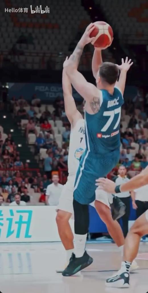 无解单打单挑一切防守!东契奇的节奏真是赏心悦目啊!