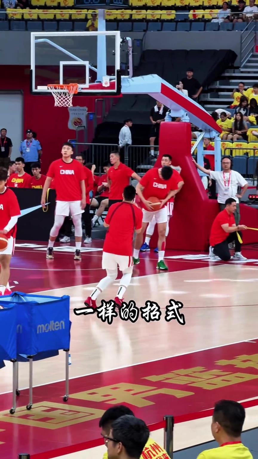 虽然但是,胡明轩如果用出这个后撤步三分,会不会绝杀澳大利亚?