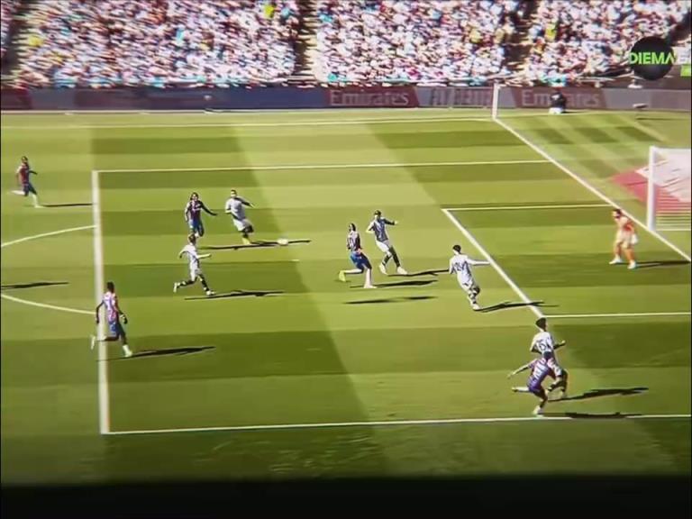 为水晶宫尽了全力!埃泽最终会去哪支球队呢?