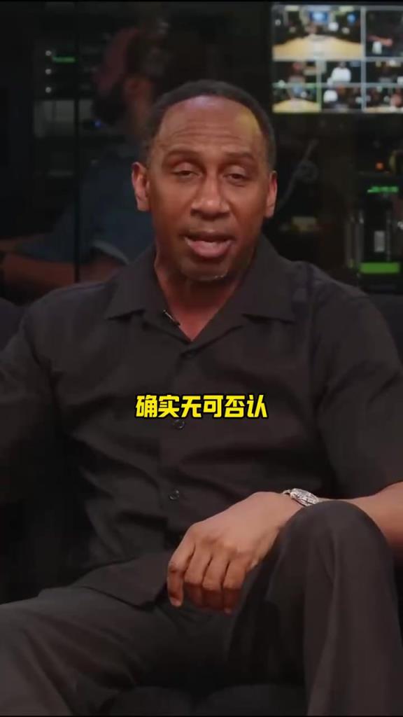 A史密斯:詹姆斯11年总决赛发挥糟糕,而科比只是乔丹模仿者!