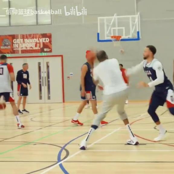 甚至还单挑库里!KD去年美国男篮队内训练单挑合集!