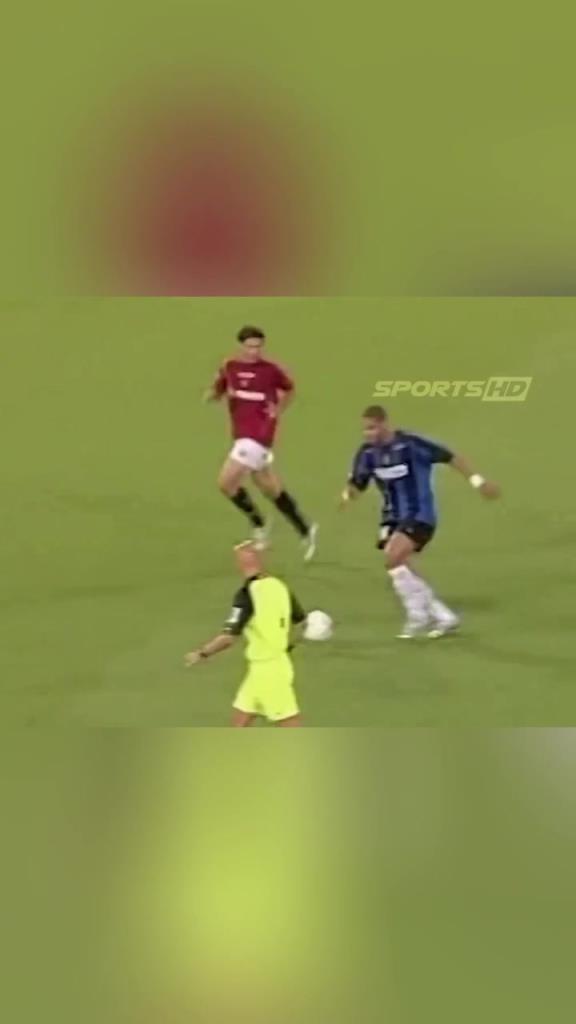 当年玩实况都不让选阿德!实况足球里高达99的射门力量!