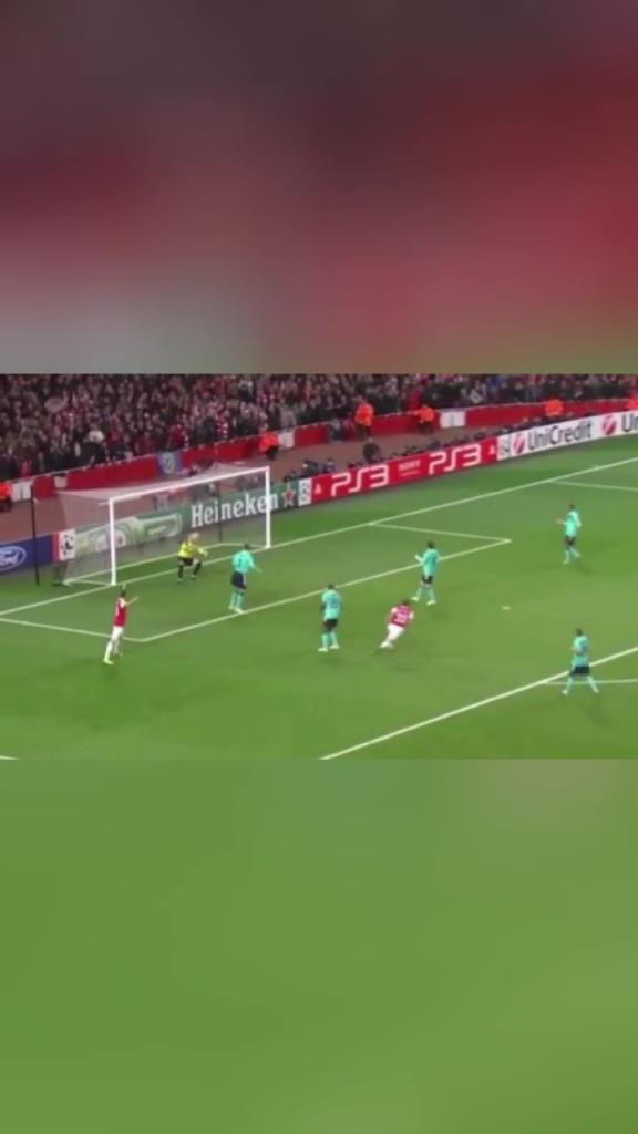 美丽足球!枪手行云流水的攻势!即使梦三巴萨也无力招架!