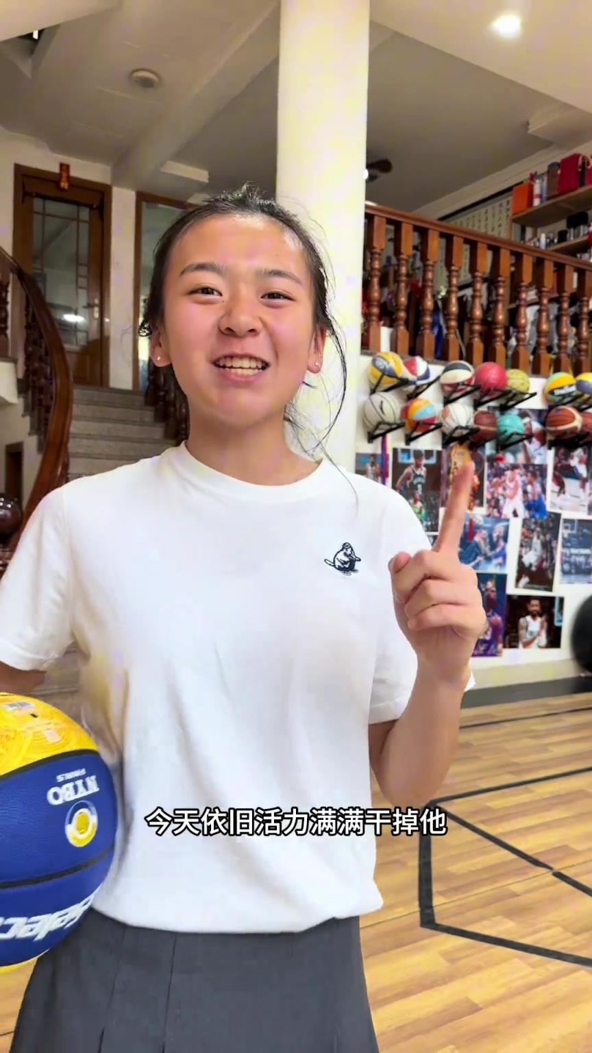 血脉压制!奥妮尔姐姐一招推土机碾压小菜鸡!