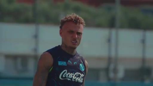 德布劳内送多次精彩传球!那不勒斯备战意甲首场比赛的训练!