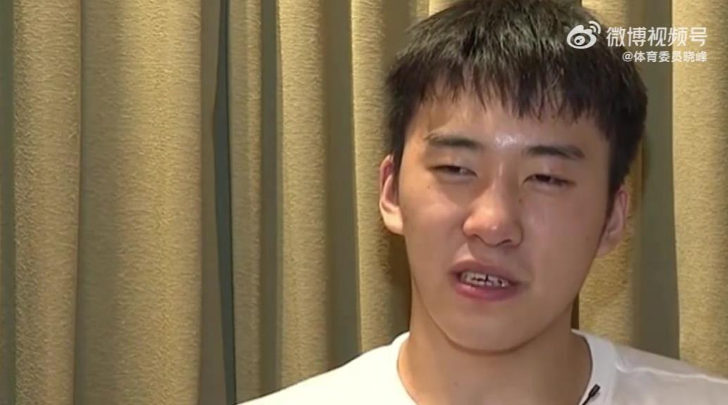 王俊杰:明年试一下冲击选秀 不行就海外再呆一两年