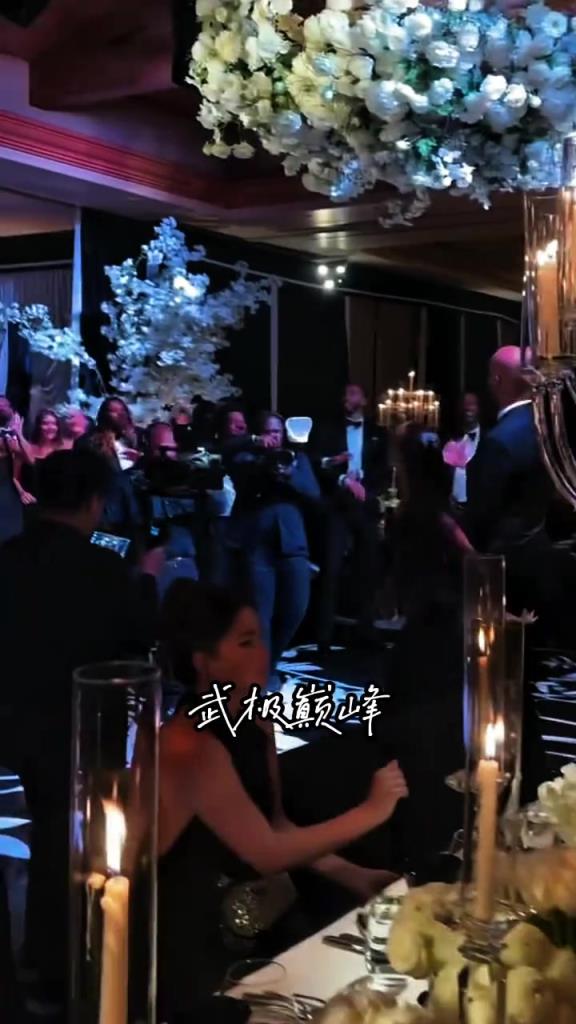 比自己结婚还高兴~第一次当伴郎的塔图姆在比尔婚礼上跳嗨了