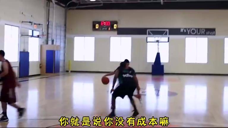 杨毅此前透露CBA有球员威胁林书豪:再敢往里突就废了你!