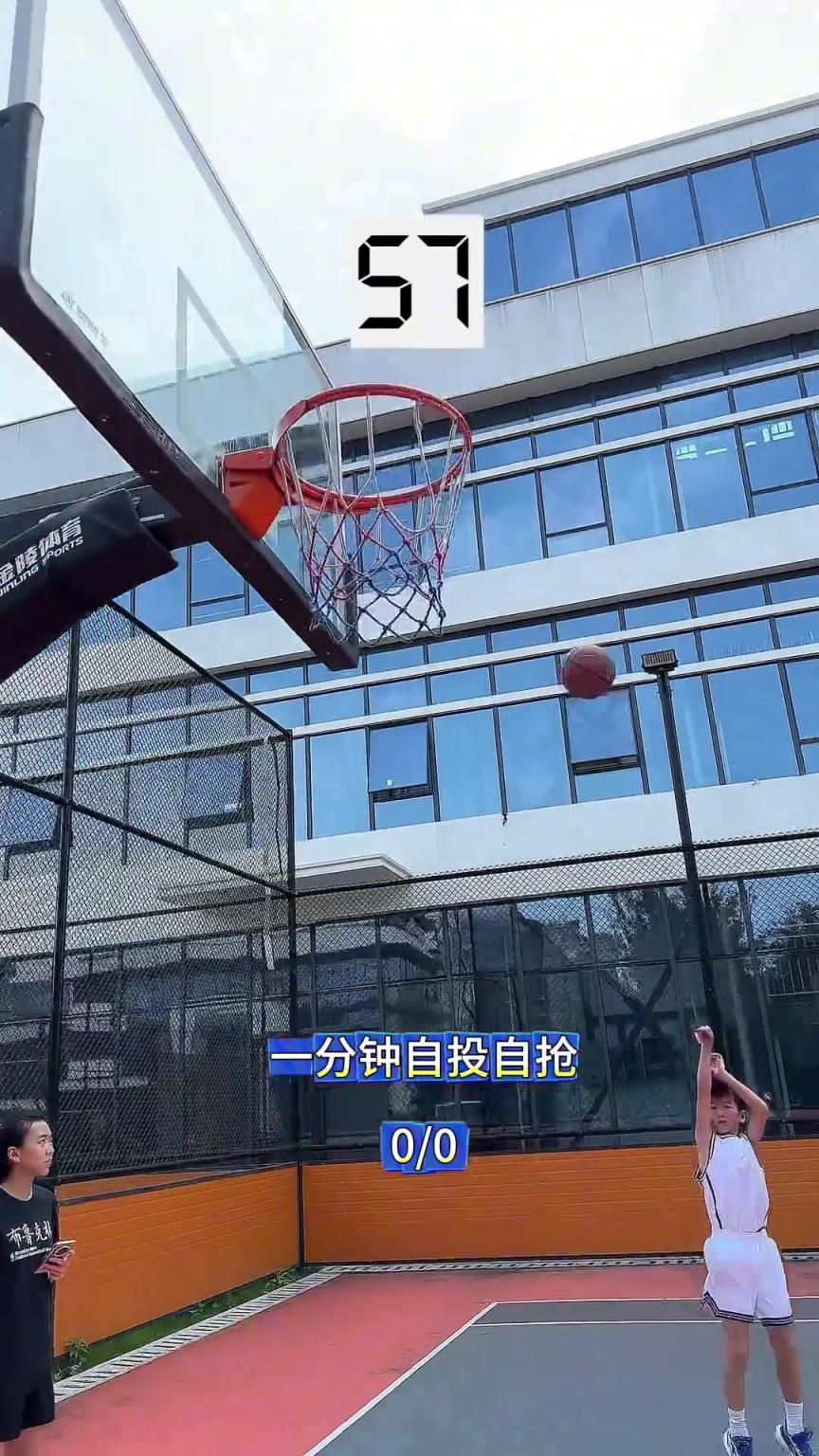 小菜鸡训练标筐一分钟自投自抢 有练过的就知道绝非易事!