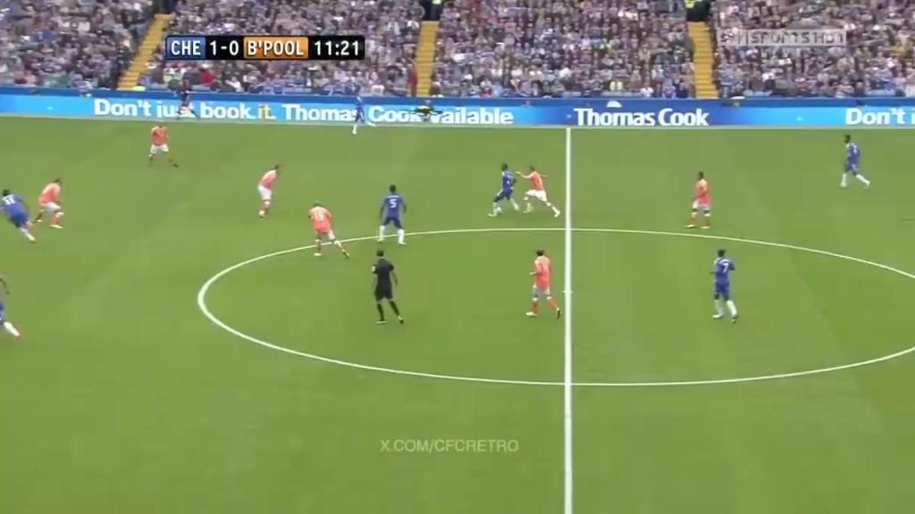 场上无处不在！巅峰德罗巴一人身兼多职率队大胜！完美的球员！